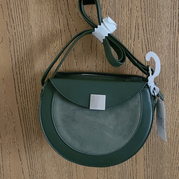 Time and Tru Handbags - NWT Time & Tru Green Handbag